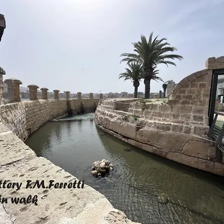 Carmax 2 Bedroom Birzebbugia Apartment Birzebbuga