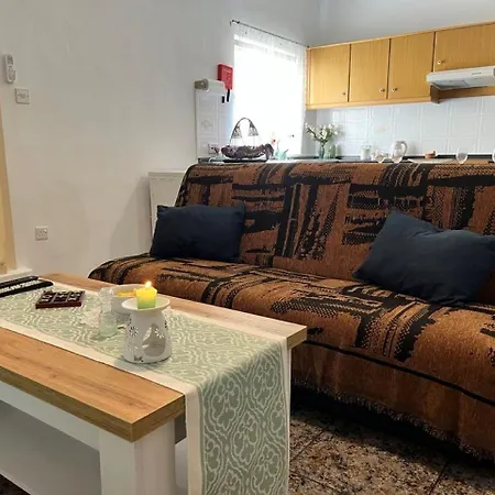2 Bedroom Birzebbugia Apartment Birzebbuga
