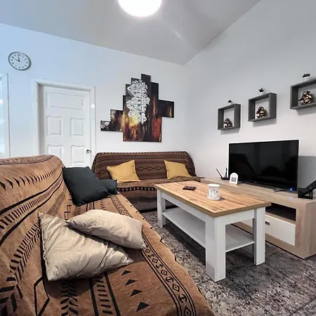 Carmax 2 Bedroom Birzebbugia *