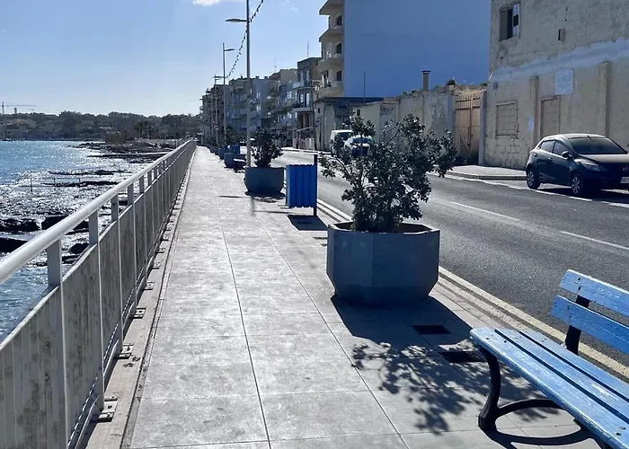 Carmax 2 Bedroom Birzebbugia